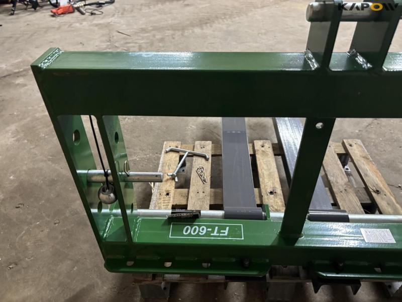 GEO FT600 pallegafler med 3-punkt hitch 17