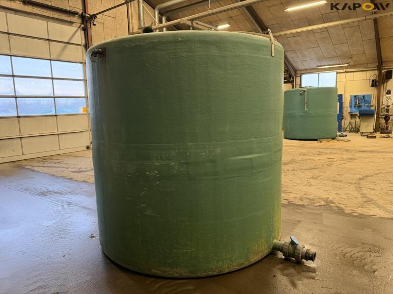 Glasfibertank 8000 liter 3