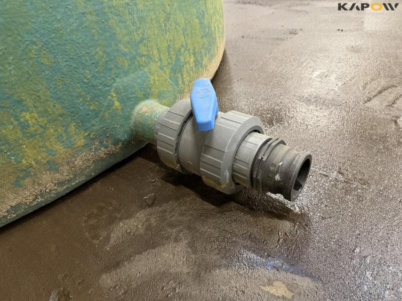 Glasfibertank 8000 liter 10