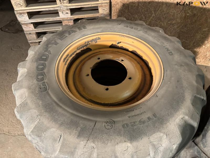 Good Year 440/80-R28 komplethjul 12