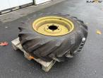 Goodyear 12.4-R24 komplet hjul 2