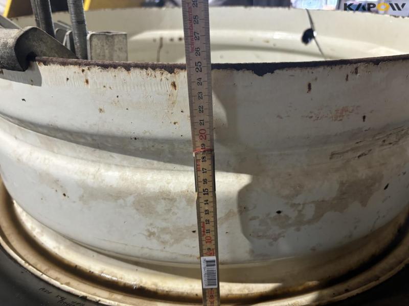 Goodyear 540/65-R30 tvillinghjul 12