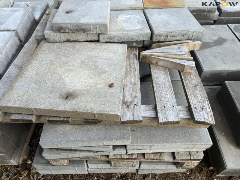 Grå betonfliser 12