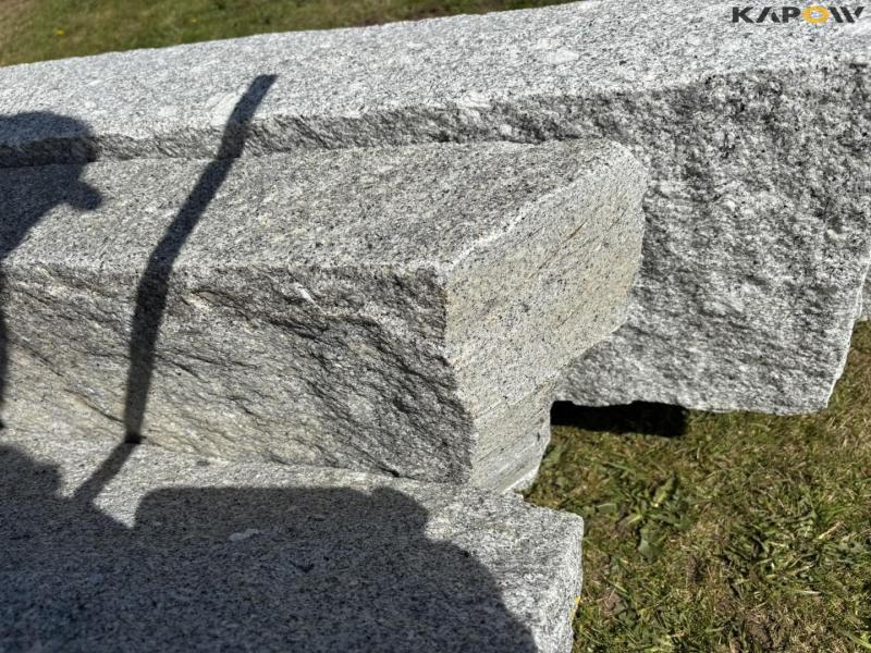 Granit kantsten 19