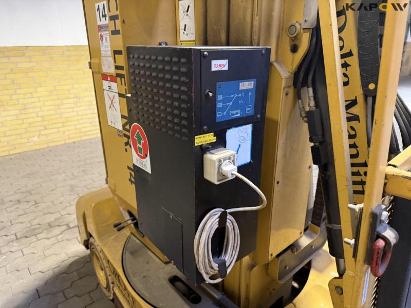 Grove manlift toucan 860 lift 18