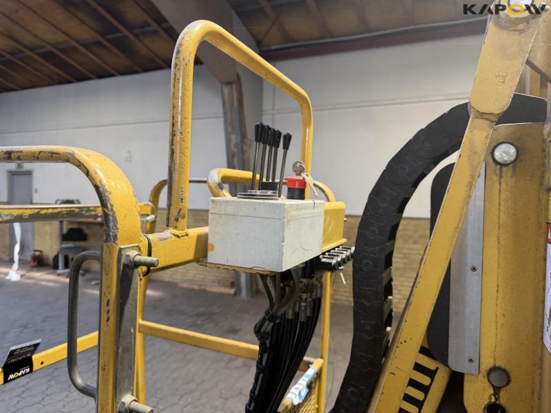 Grove manlift toucan 860 lift 14