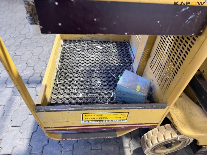 Grove manlift toucan 860 lift 18