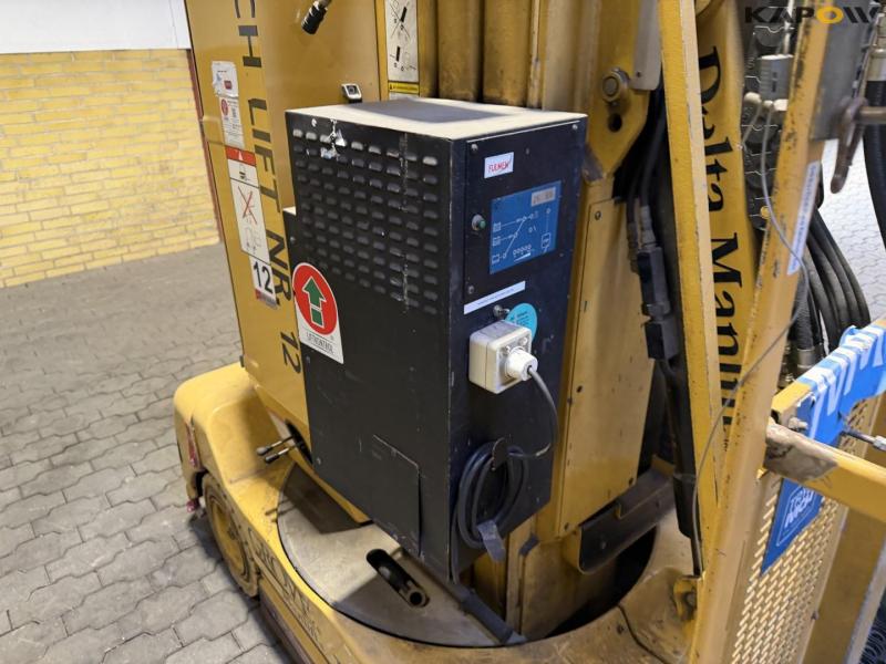 Grove manlift toucan 860 lift 21