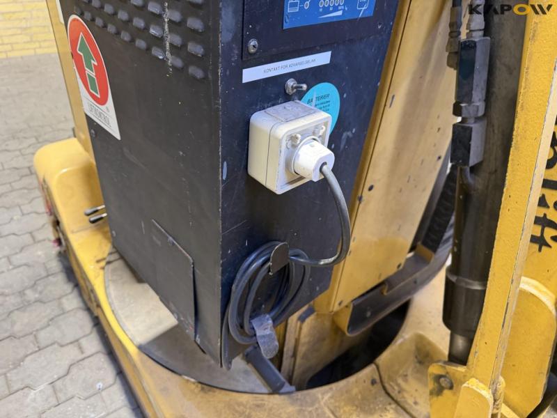 Grove manlift toucan 860 lift 23