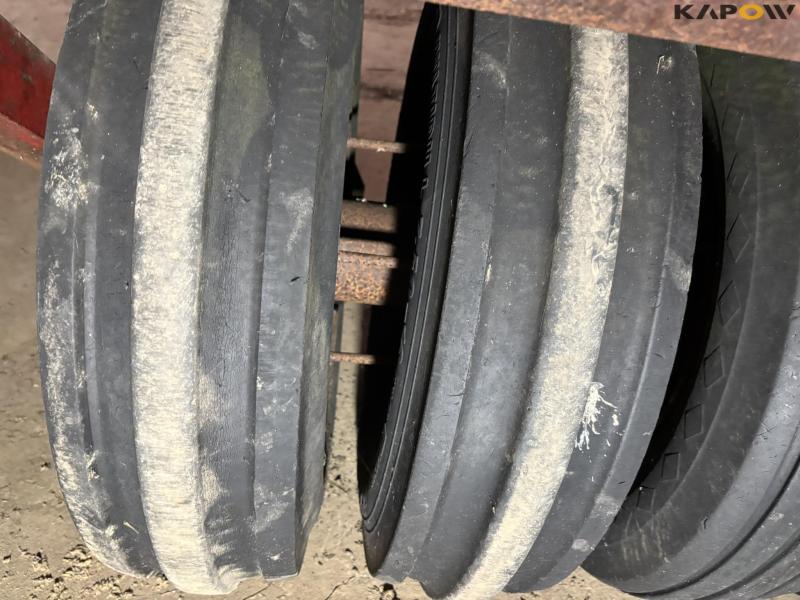 Gummihjuls front pakker 24