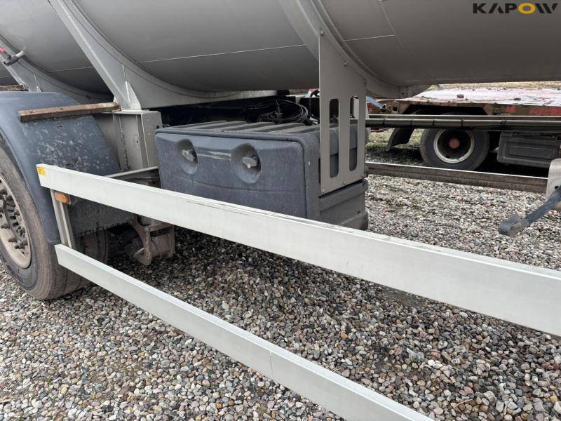 Gylletrailer 40 m3 17