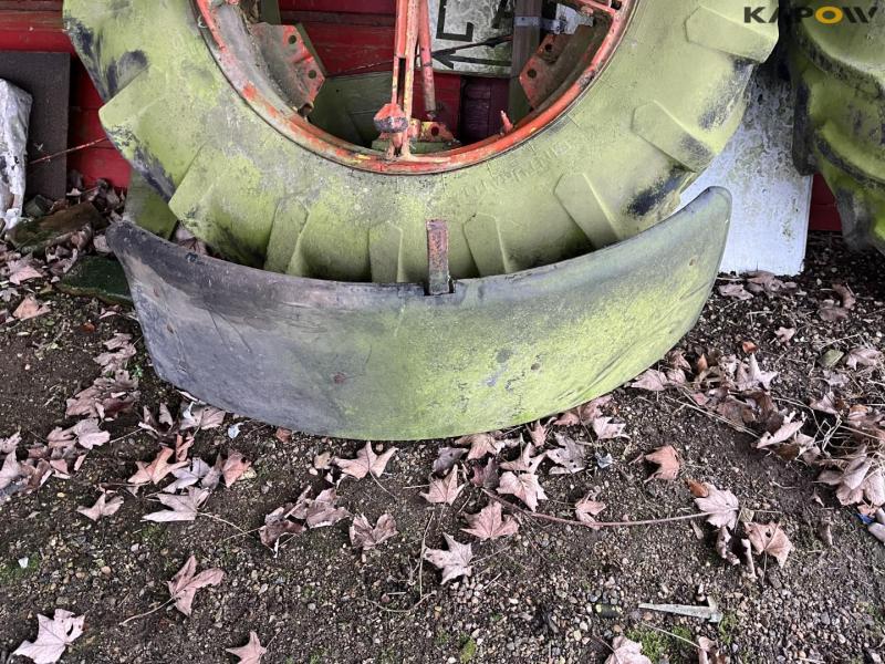 Hürlimann H-4105 frontlæsser traktor 51