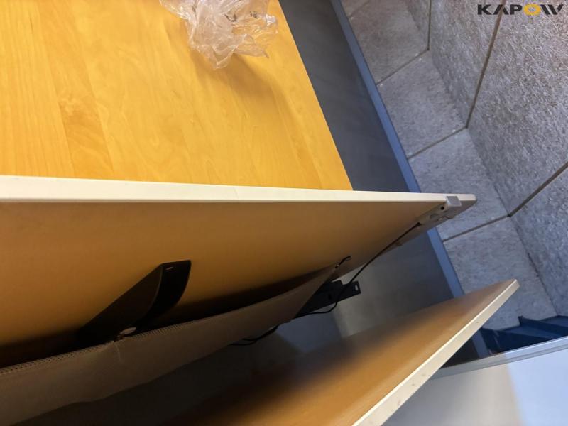 Hæve sænkeborde og whiteboards 19