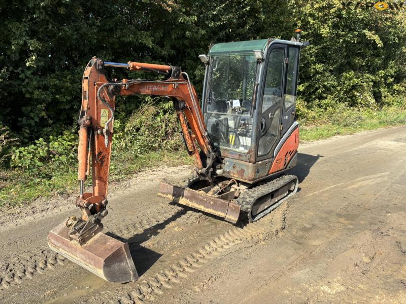 Haitachi ZAXIS 18 minigraver 1