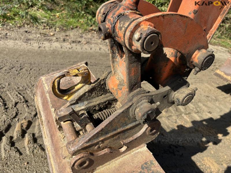 Haitachi ZAXIS 18 minigraver 12