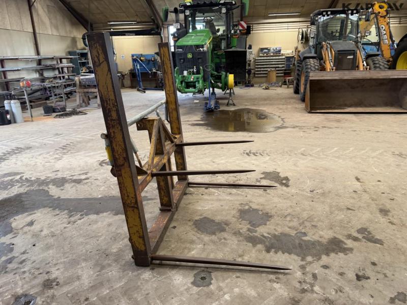 Halmspyd med Volvo hitch 4