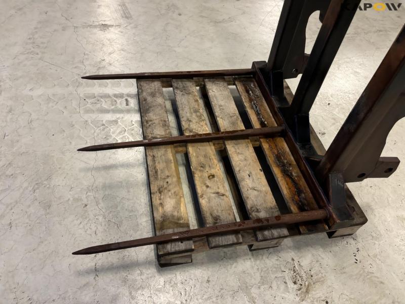 Halmspyd med New Holland beslag 11