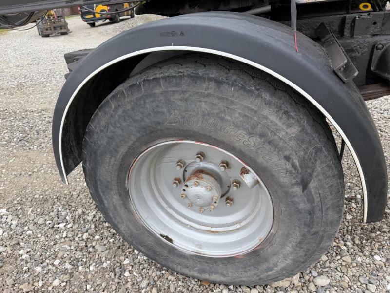 Halmvogn med hydraulisk balle sikring 35