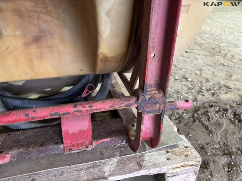 Hardi NK800 tank med slange 10