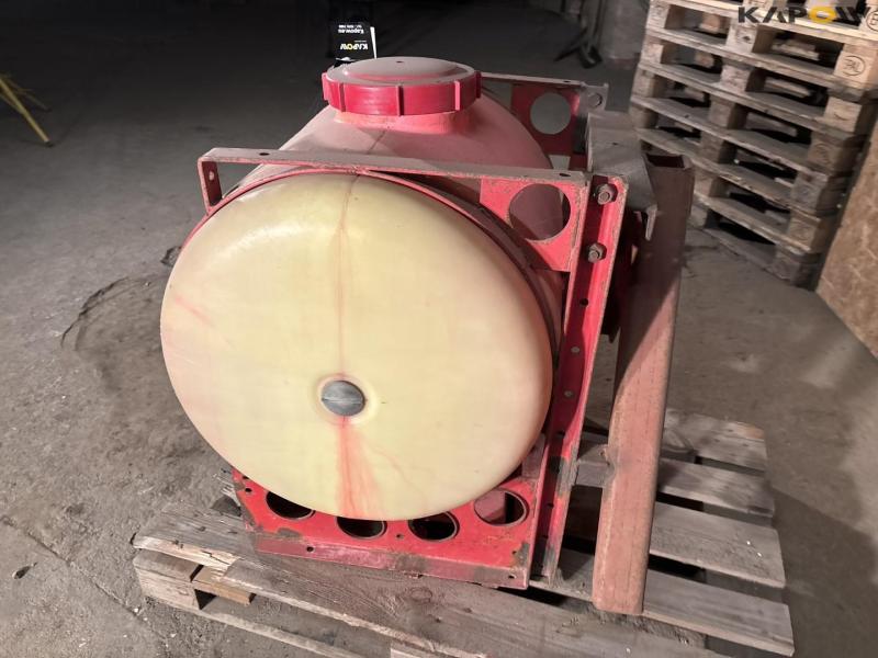 Hardi tank 200 liter 8