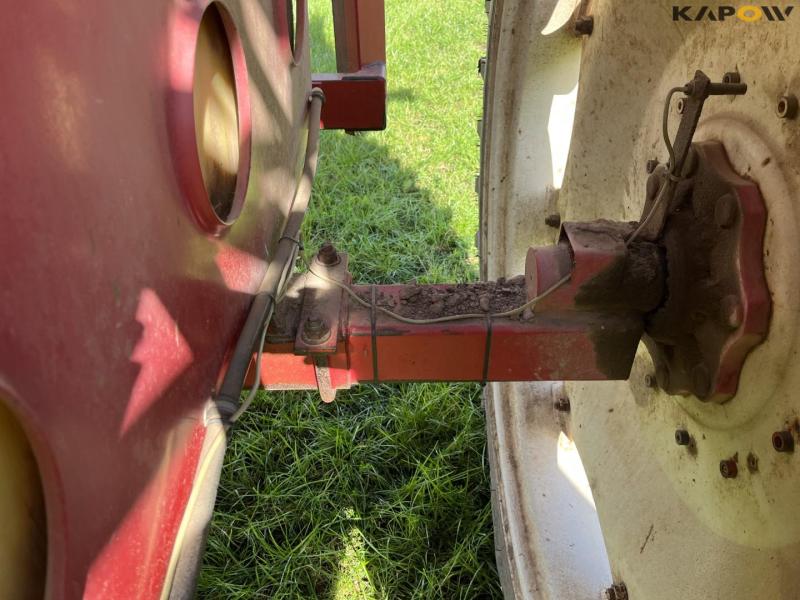 Hardi TZY2400 trailersprøjte med 20 meter bom 10