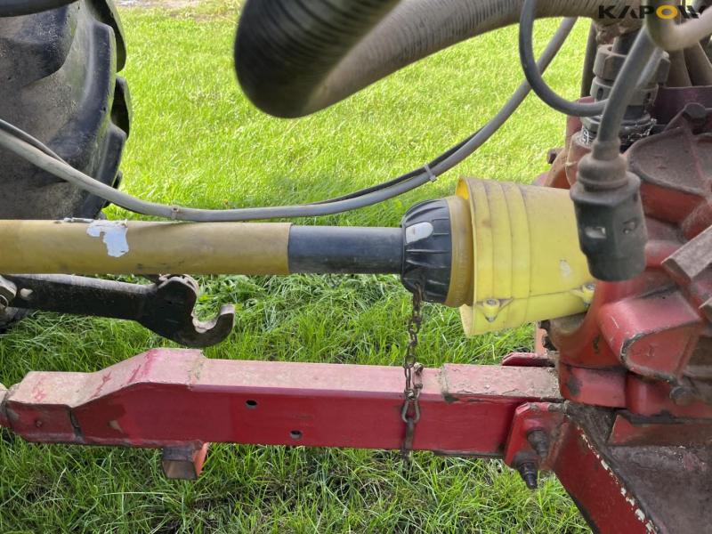 Hardi TZY2400 trailersprøjte med 20 meter bom 16