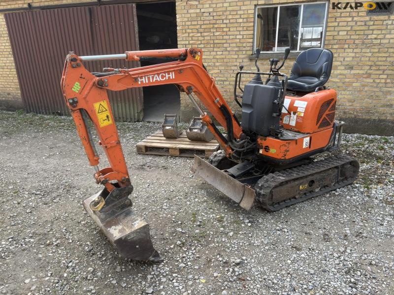 Hitachi Zaxis 10U-2 YSR minigraver med skovle 1