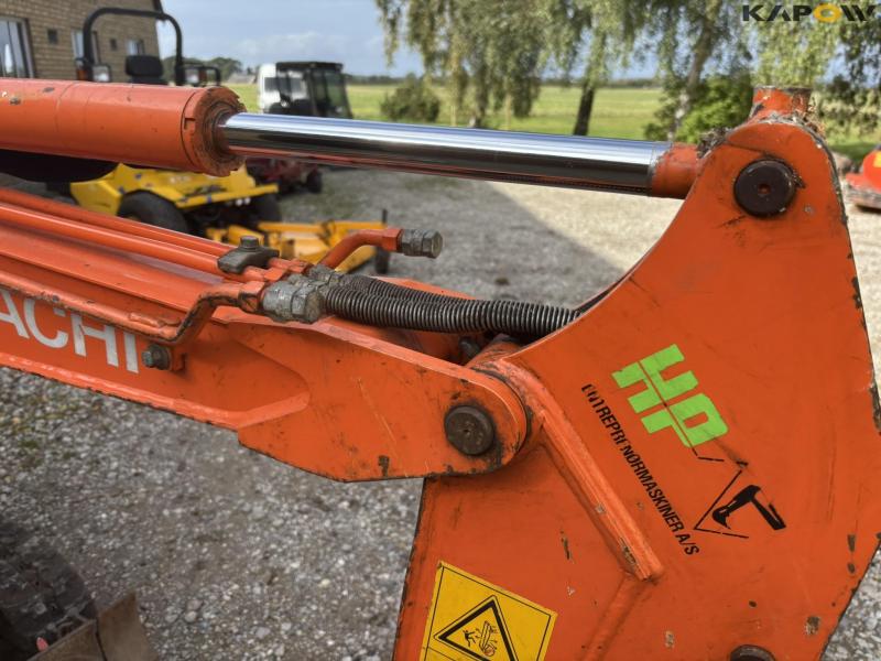 Hitachi Zaxis 10U-2 YSR minigraver med skovle 16
