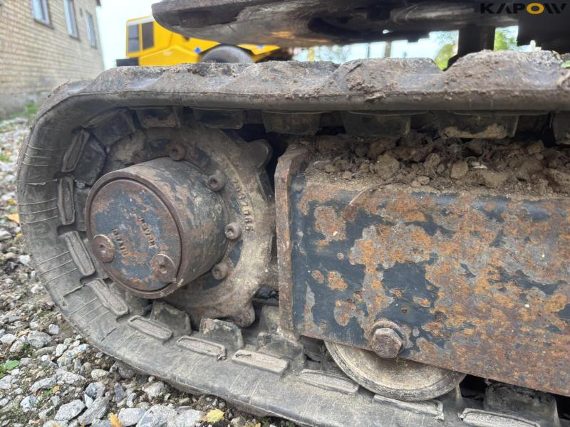 Hitachi Zaxis 10U-2 YSR minigraver med skovle 26