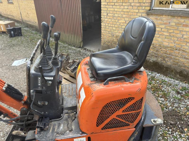 Hitachi Zaxis 10U-2 YSR minigraver med skovle 41