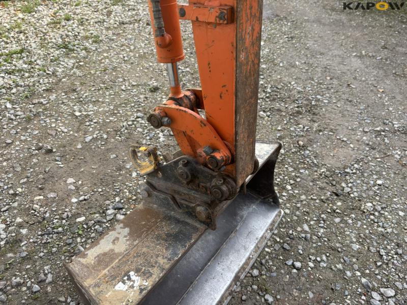 Hitachi Zaxis 10U-2 YSR minigraver med skovle 49