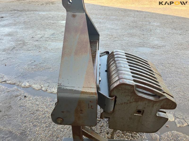 HE-VA front ramme med Agco vægtskiver 9