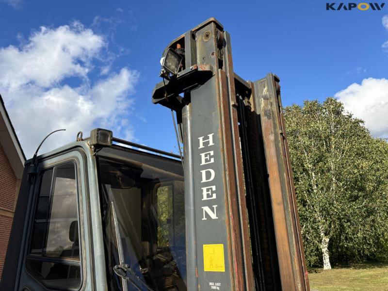 Heden truck 12