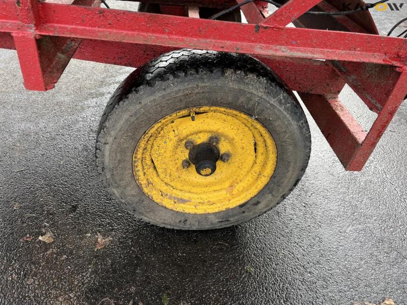 Herborg vogn med presenning 9