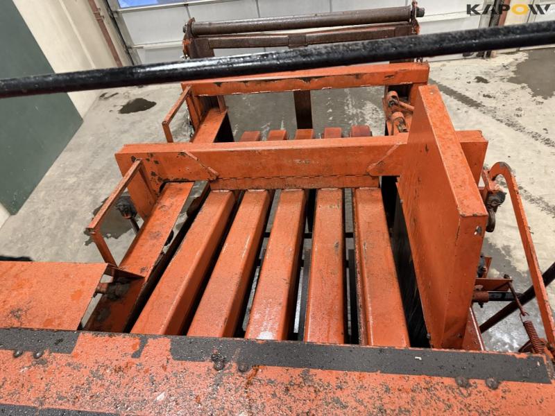 Hesston 4900 bigballe presser 22