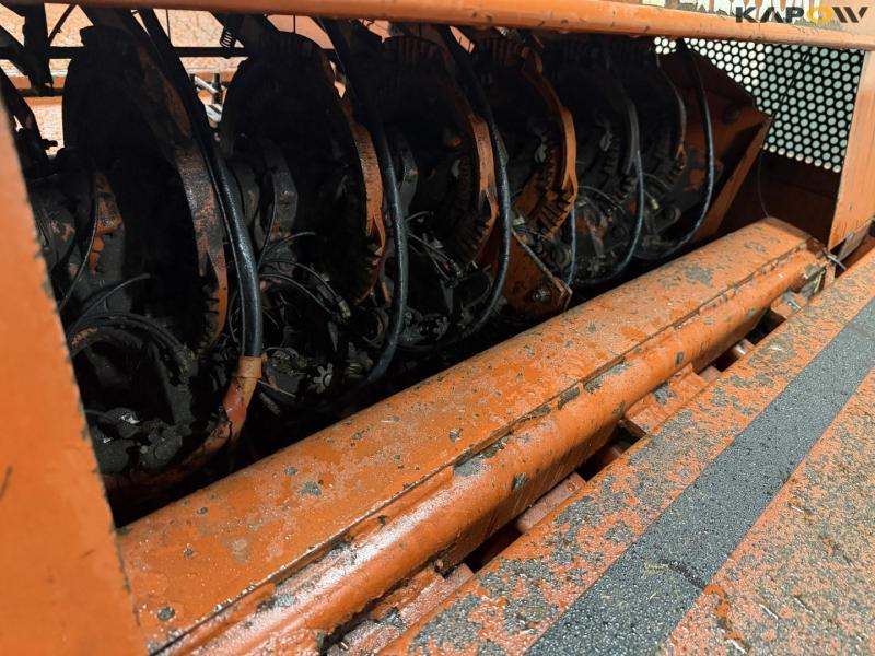 Hesston 4900 bigballe presser 24