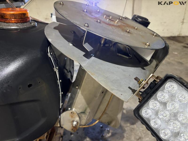 Hilltip saltspreder 11