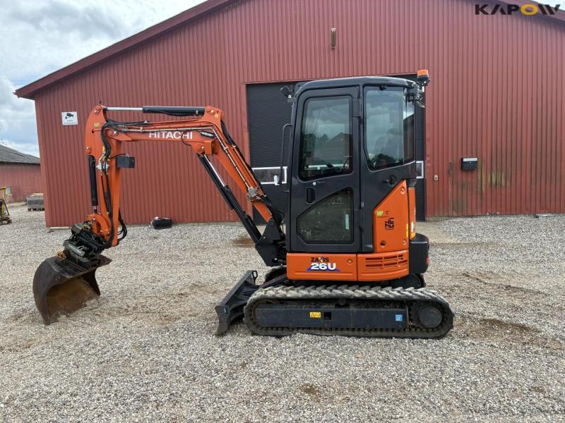 Hitachi ZX26U-6 CR minigravemaskine 8