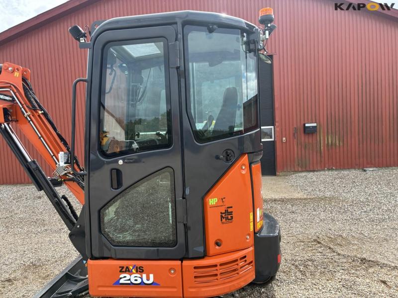 Hitachi ZX26U-6 CR minigravemaskine 43