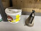 Hjælpematerialer 49