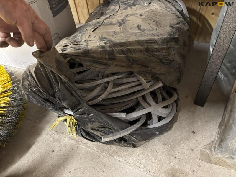 Hjælpematerialer 43