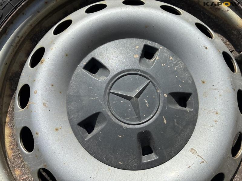 Hjul med Mercedes fælge 12