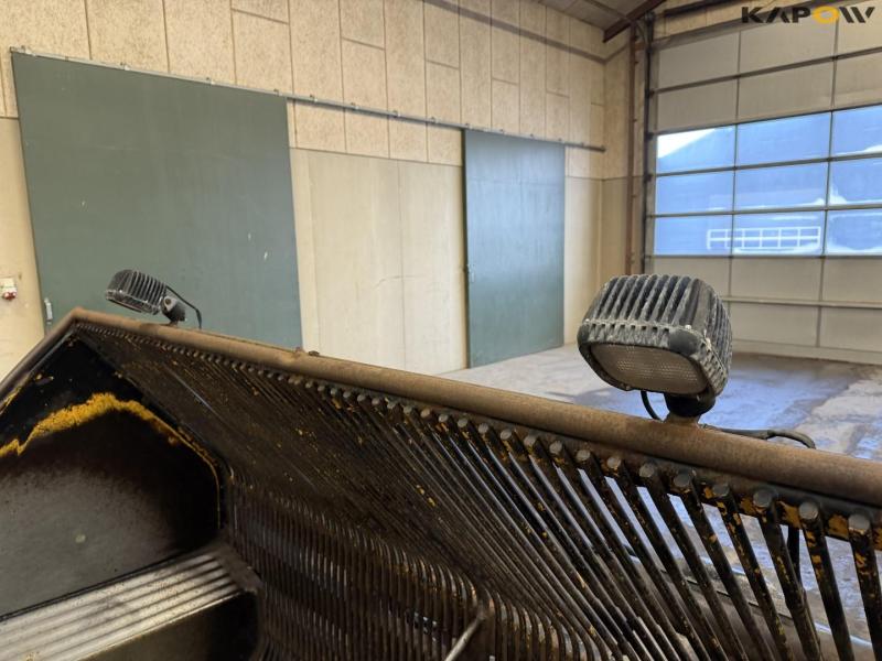 Højtip kartoffelskovl med Volvo hitch 15