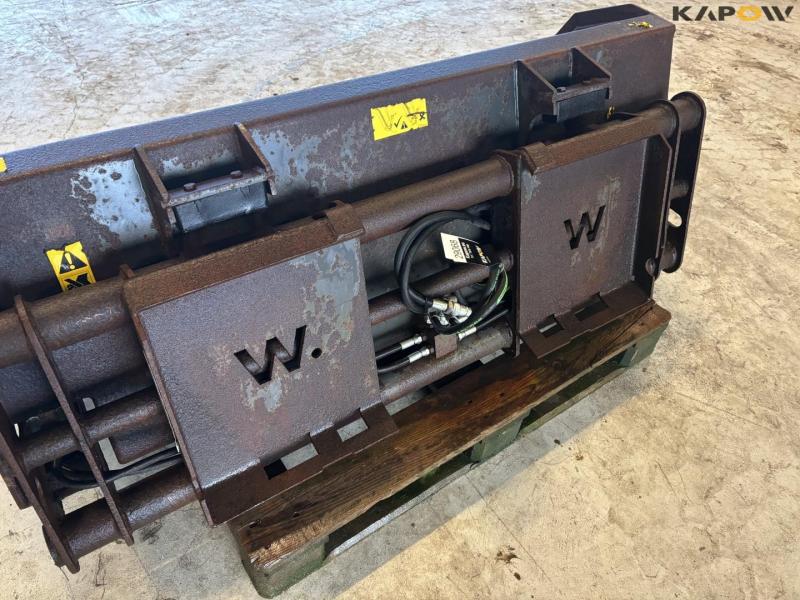 Højtipskovl med bobcat beslag 10