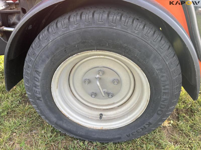 Holder X45 med kost og saltspreder 23