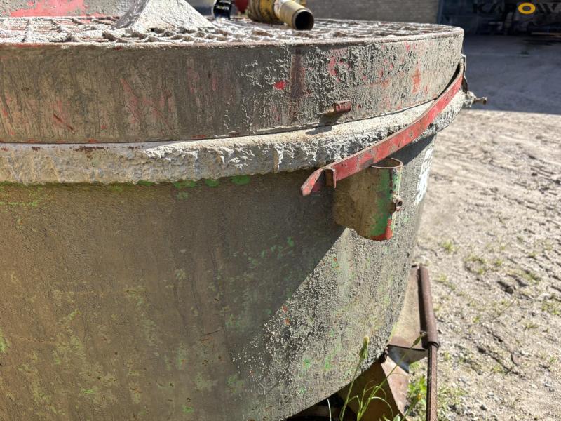 Holsø traktor tvangsblander 800 lieter 23
