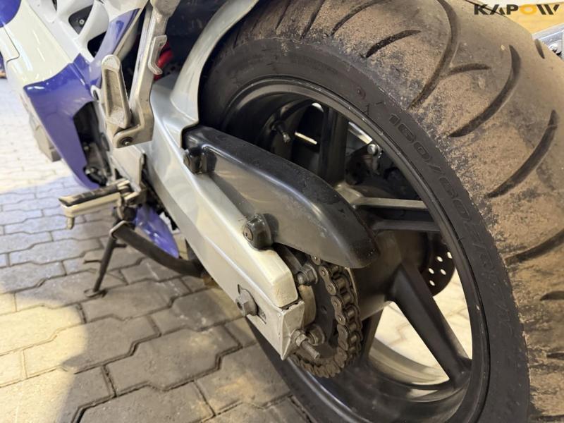 Honda CBR600F motorcykel 22