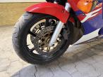 Honda CBR600F motorcykel 15
