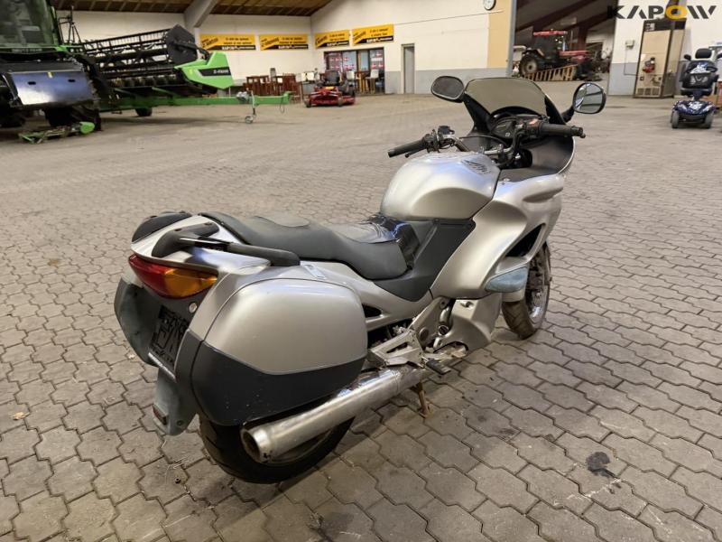 Honda RC47 motorcykel 5