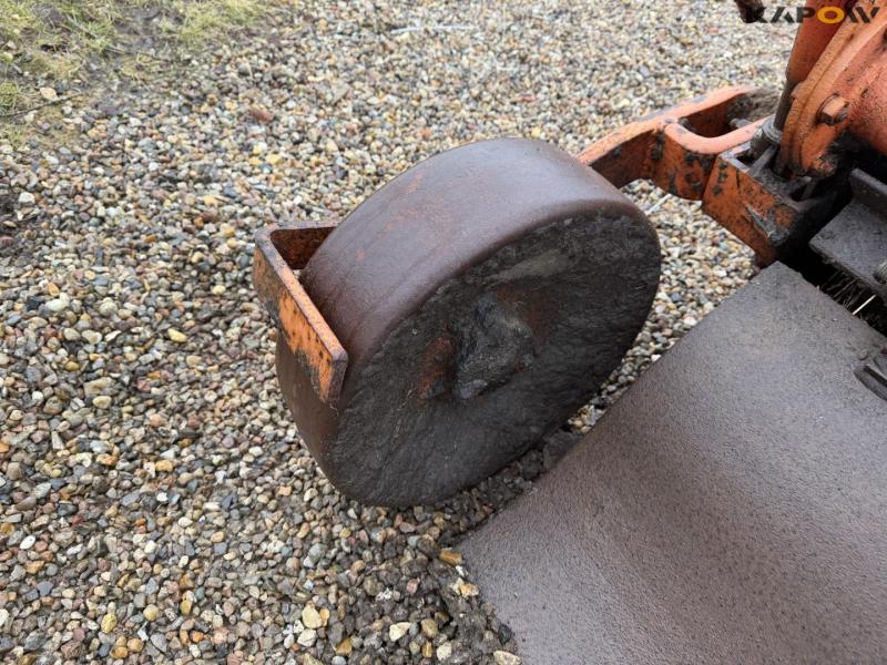 Howard S100 havefræser 13